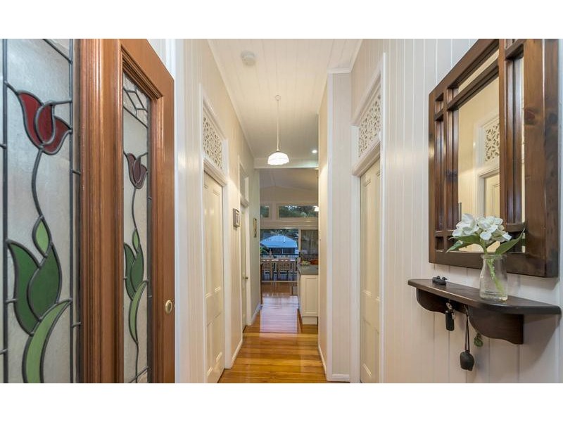 35 Knowles Street, Auchenflower QLD 4066