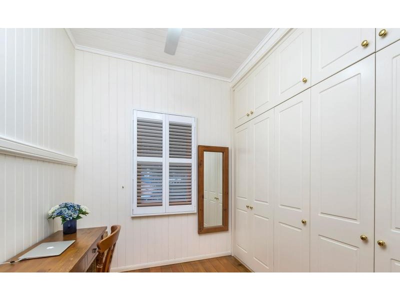 35 Knowles Street, Auchenflower QLD 4066
