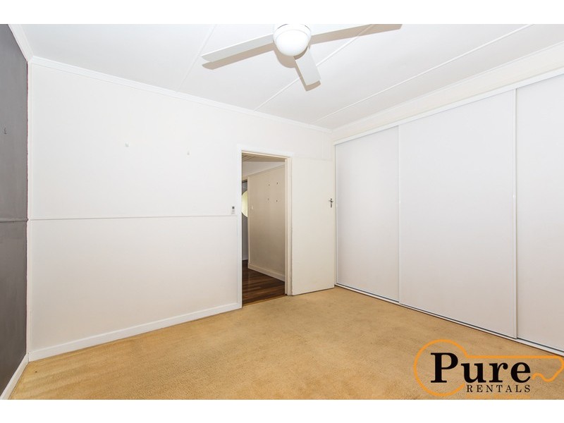 70 Burralong Street, Deagon QLD 4017