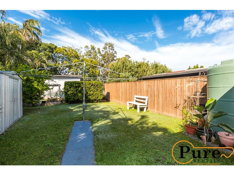 70 Burralong Street, Deagon QLD 4017