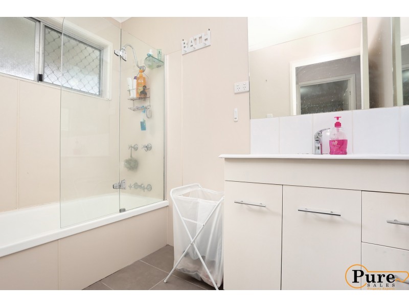 24 Park Road, Slacks Creek QLD 4127