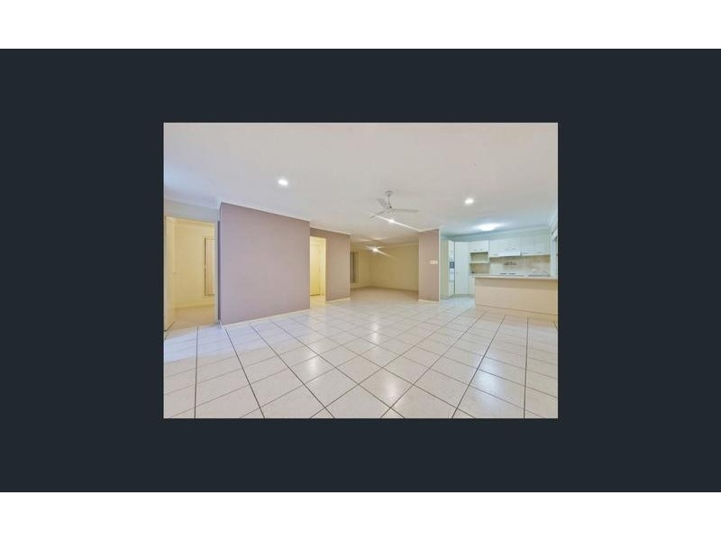 18 Polynesia Avenue, Pacific Pines QLD 4211