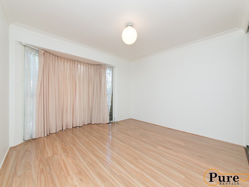 8 Niven Street, Stafford Heights QLD 4053