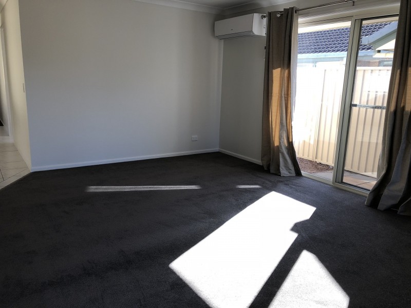 28 Drysdale Lane, Parkwood QLD 4214