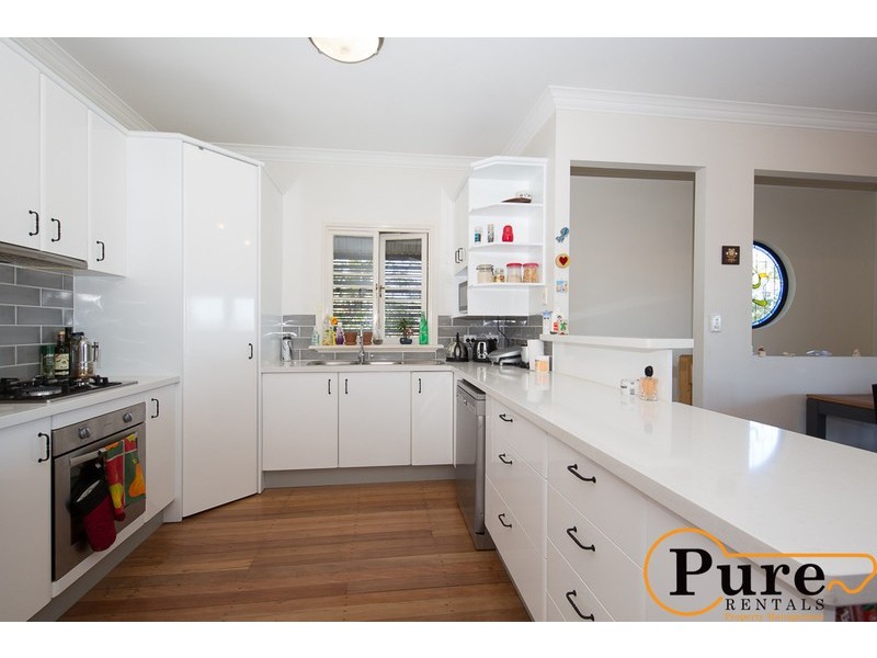 42 Boundary Road, Camp Hill QLD 4152