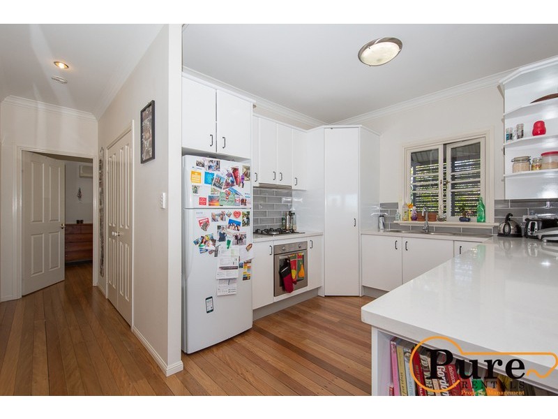 42 Boundary Road, Camp Hill QLD 4152