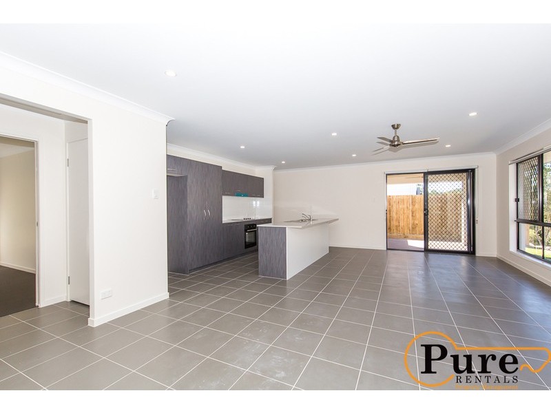 37 Gordon Drive, Upper Coomera QLD 4209
