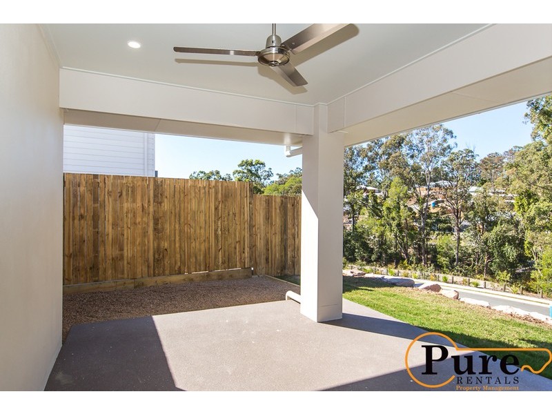 37 Gordon Drive, Upper Coomera QLD 4209