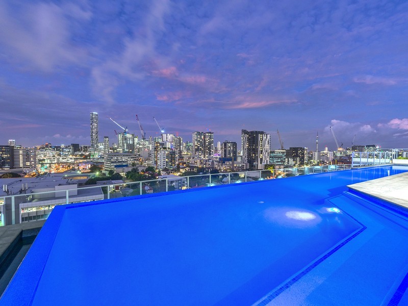 604/5 Cameron Street, South Brisbane QLD 4101