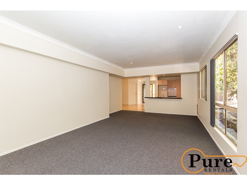 133 Pacific Pines Boulevard, Pacific Pines QLD 4211