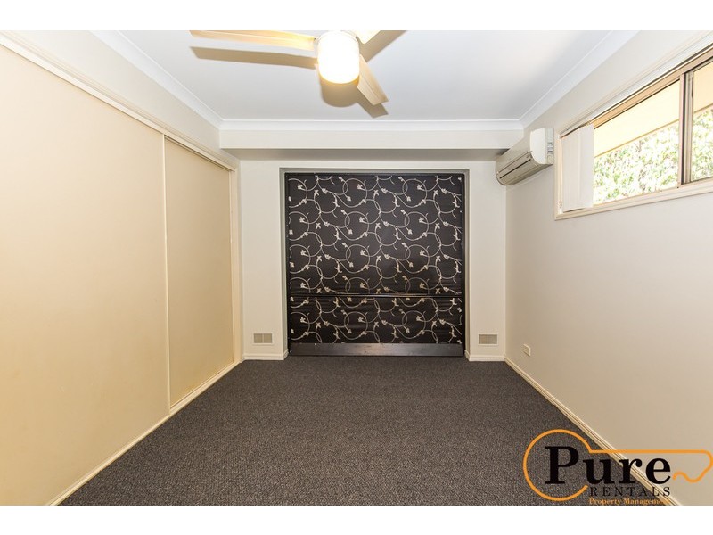 133 Pacific Pines Boulevard, Pacific Pines QLD 4211