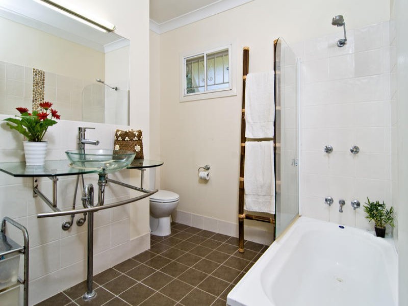 20 Bromar Street, The Gap QLD 4061