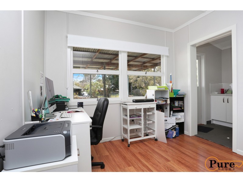 17 Raleigh Road, Virginia QLD 4014