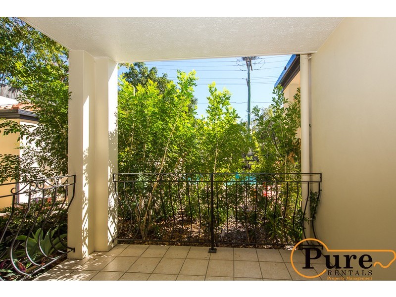 8/70 Lang Parade, Auchenflower QLD 4066