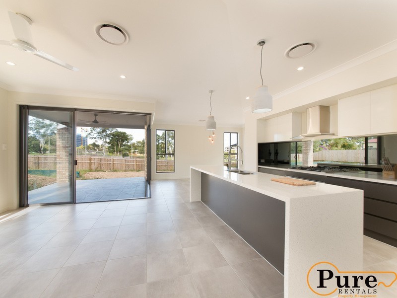 19A Parkdale Street, Kedron QLD 4031