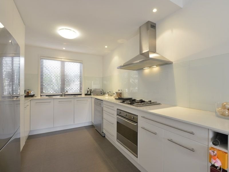 12 Reach Place, Bulimba QLD 4171