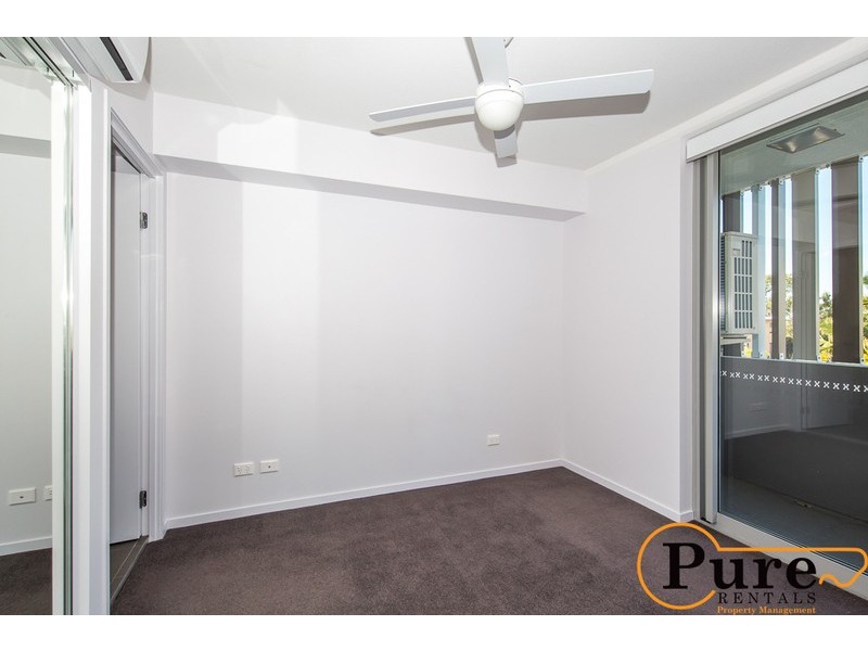 8/17-19 Carl Street, Woolloongabba QLD 4102