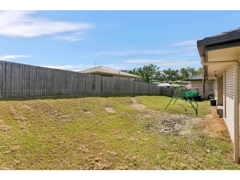 2 Shamrock Court, Chuwar QLD 4306