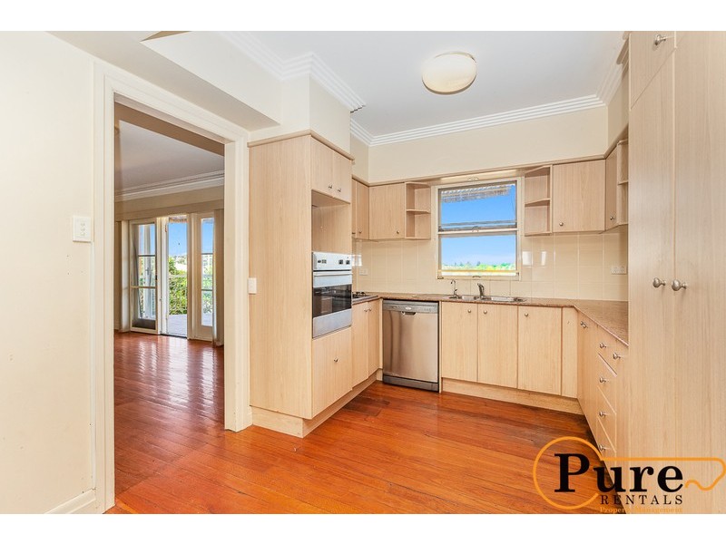 78 Huxley Avenue, Alderley QLD 4051