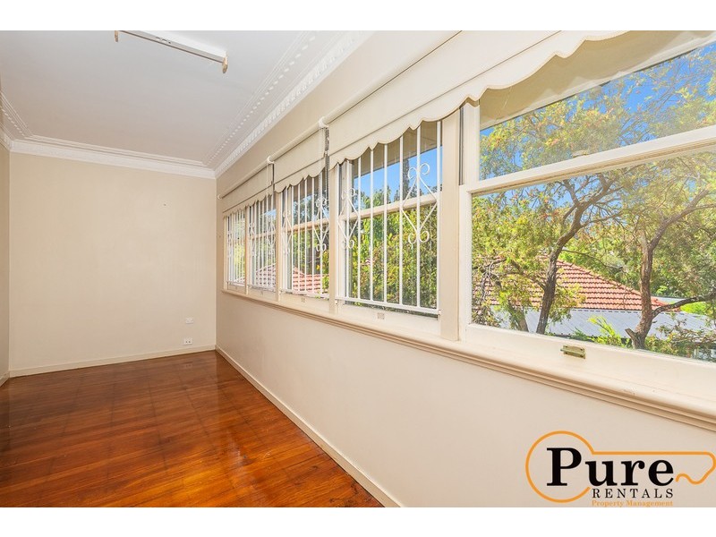 78 Huxley Avenue, Alderley QLD 4051