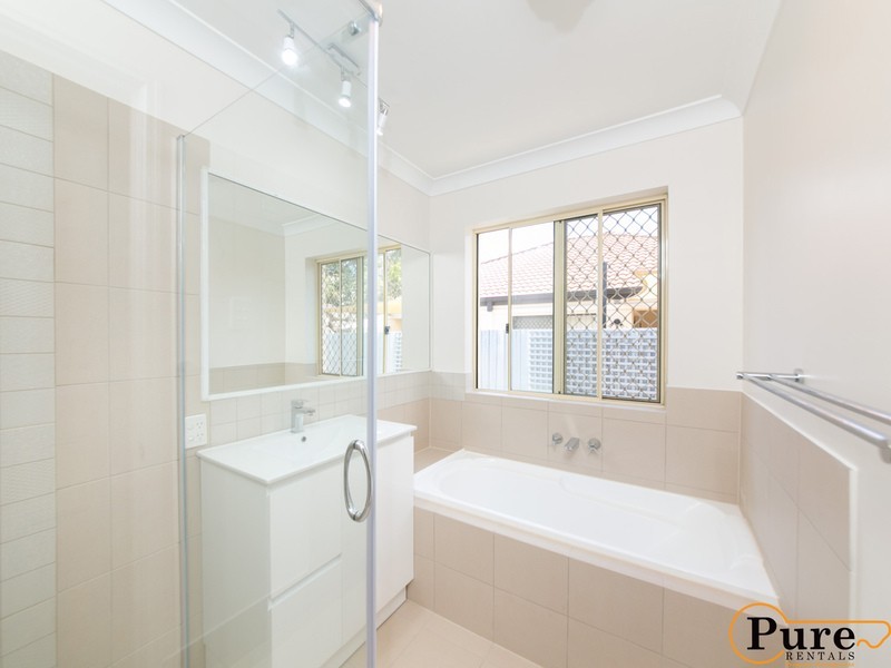 18 Pfeiffer Place, Mcdowall QLD 4053