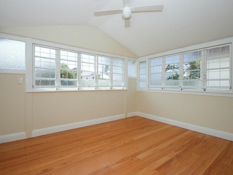 22 Lincoln Street, Wilston QLD 4051