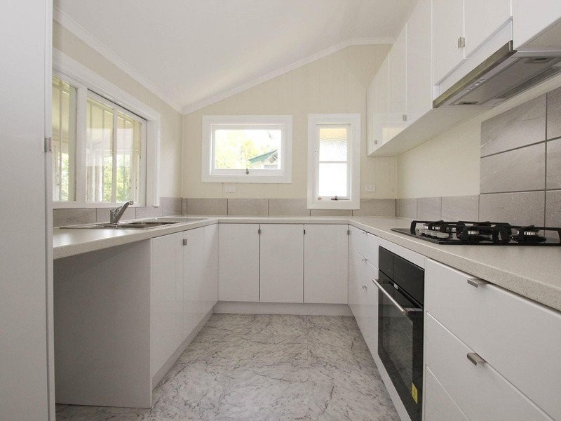 22 Lincoln Street, Wilston QLD 4051