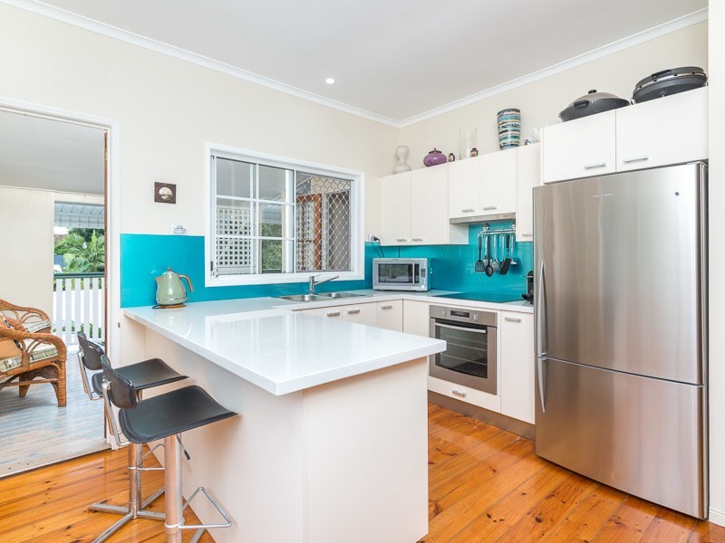 30 Pascal Street, Red Hill QLD 4059