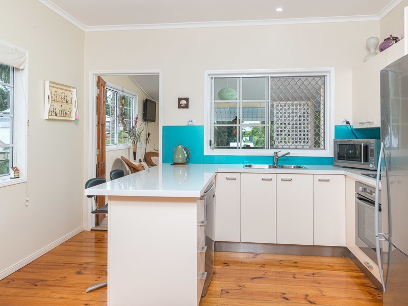 30 Pascal Street, Red Hill QLD 4059