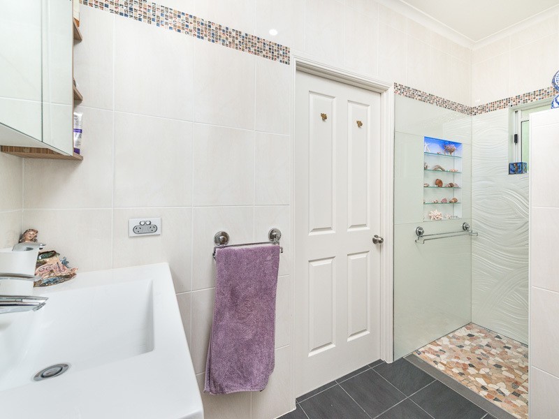 30 Pascal Street, Red Hill QLD 4059