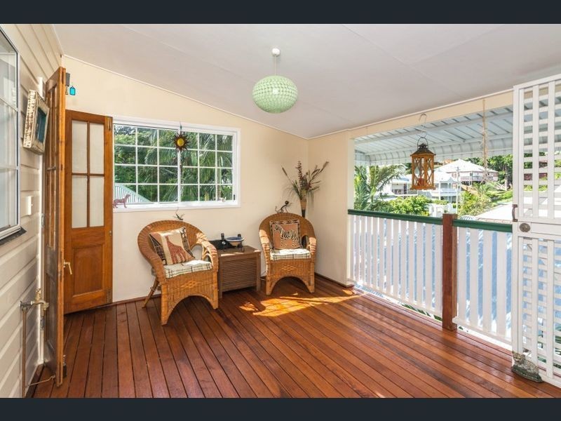 30 Pascal Street, Red Hill QLD 4059