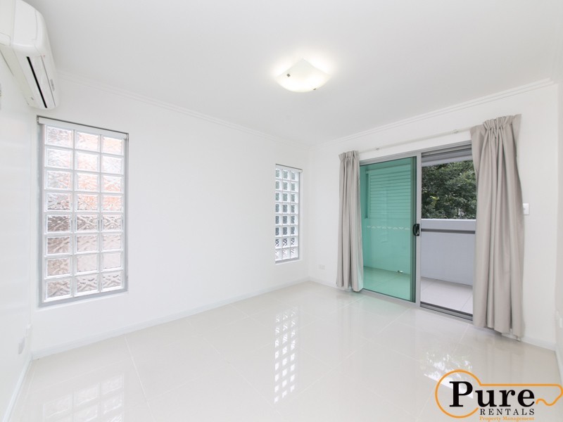 101/28 Dengate Lane, St Lucia QLD 4067