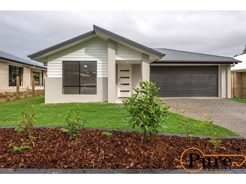 7 Mac Street, Bridgeman Downs QLD 4035