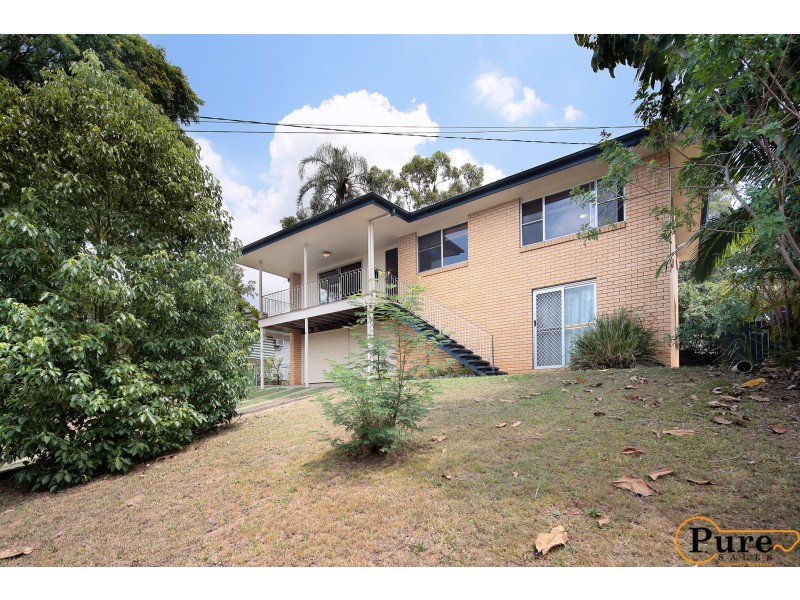 8 Ardisia Street, Arana Hills QLD 4054