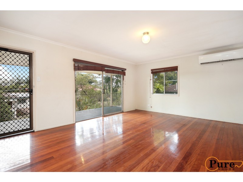 8 Ardisia Street, Arana Hills QLD 4054