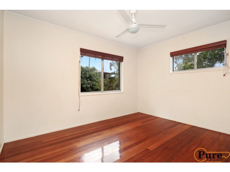 8 Ardisia Street, Arana Hills QLD 4054