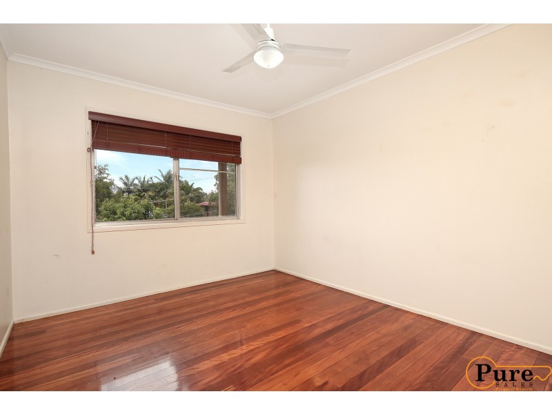 8 Ardisia Street, Arana Hills QLD 4054