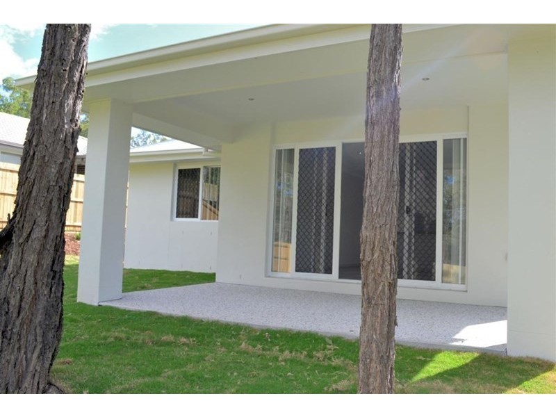 12 Forest Oak Court, Chuwar QLD 4306