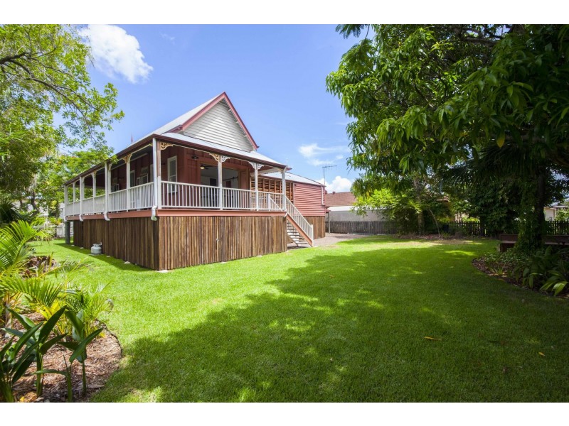 284 Lennox Street, Maryborough QLD 4650