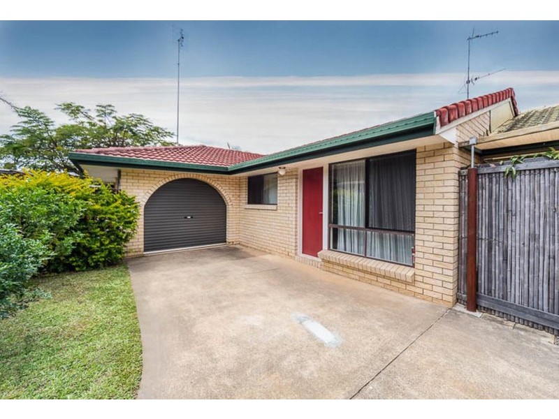 2/3 Botanical Drive, Labrador QLD 4215