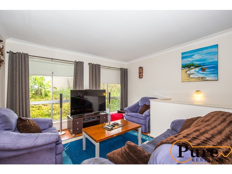 35 Barney Street, Arana Hills QLD 4054