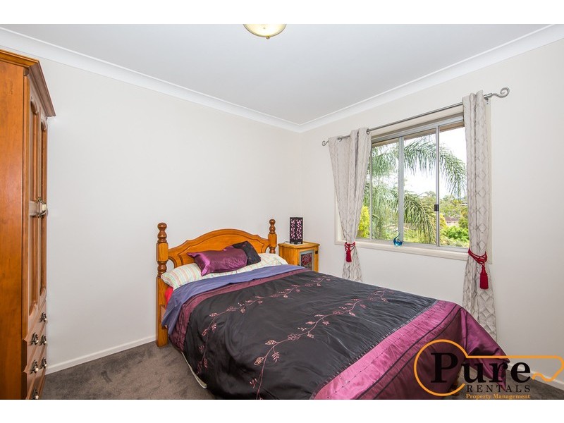 35 Barney Street, Arana Hills QLD 4054