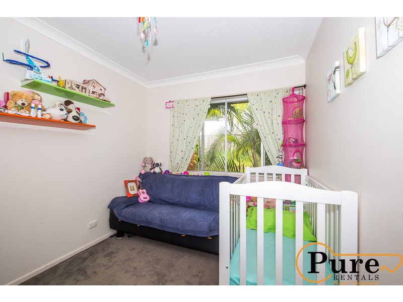 35 Barney Street, Arana Hills QLD 4054