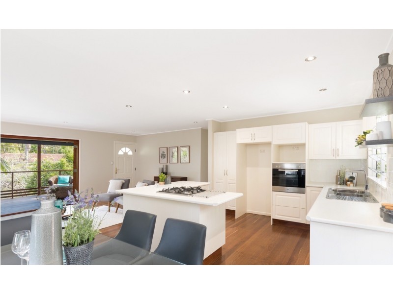 18 Rosewood Street, Bardon QLD 4065