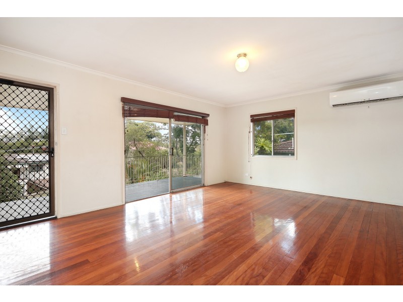 8 Ardisia Street, Arana Hills QLD 4054