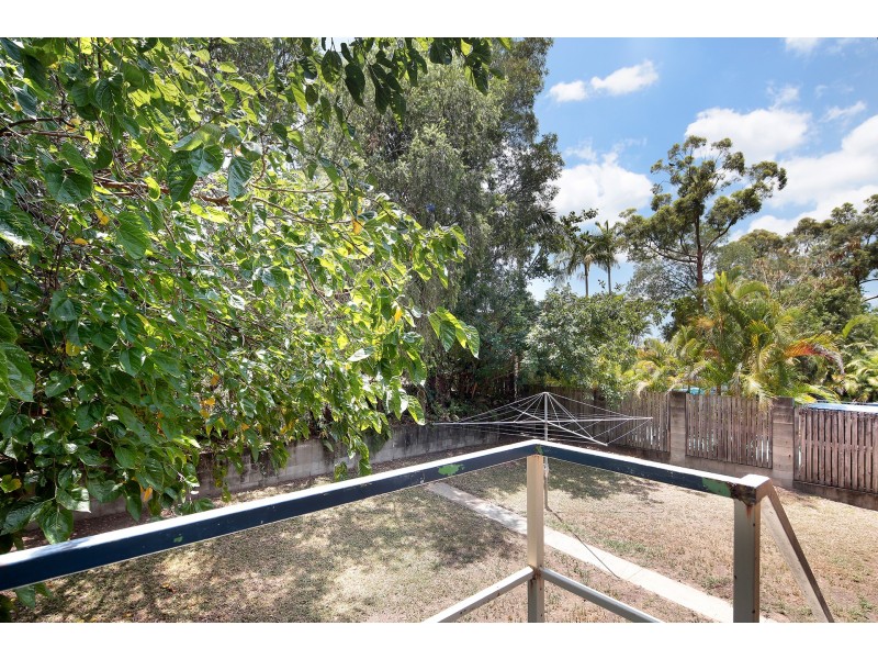 8 Ardisia Street, Arana Hills QLD 4054