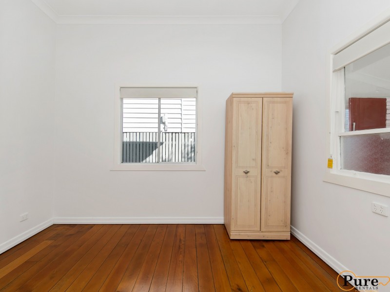 8 Elliott Street, Woolloongabba QLD 4102