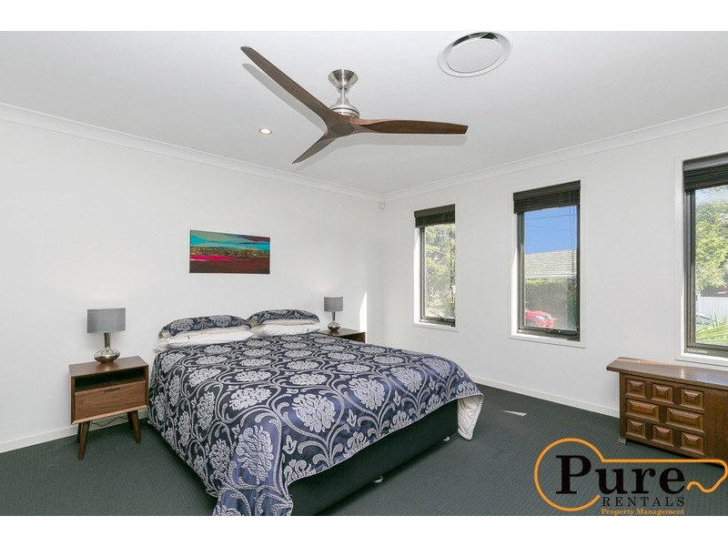 5 Paxton Street, Holland Park QLD 4121
