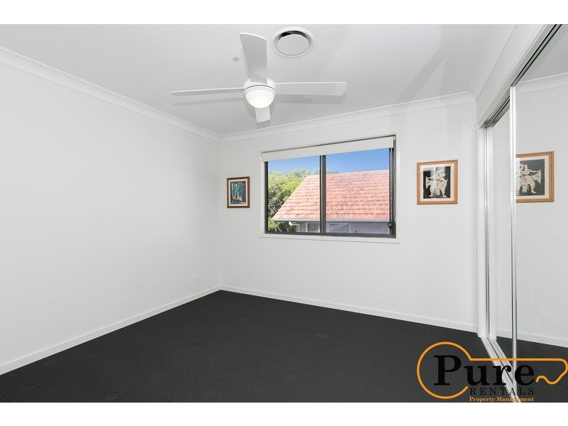5 Paxton Street, Holland Park QLD 4121