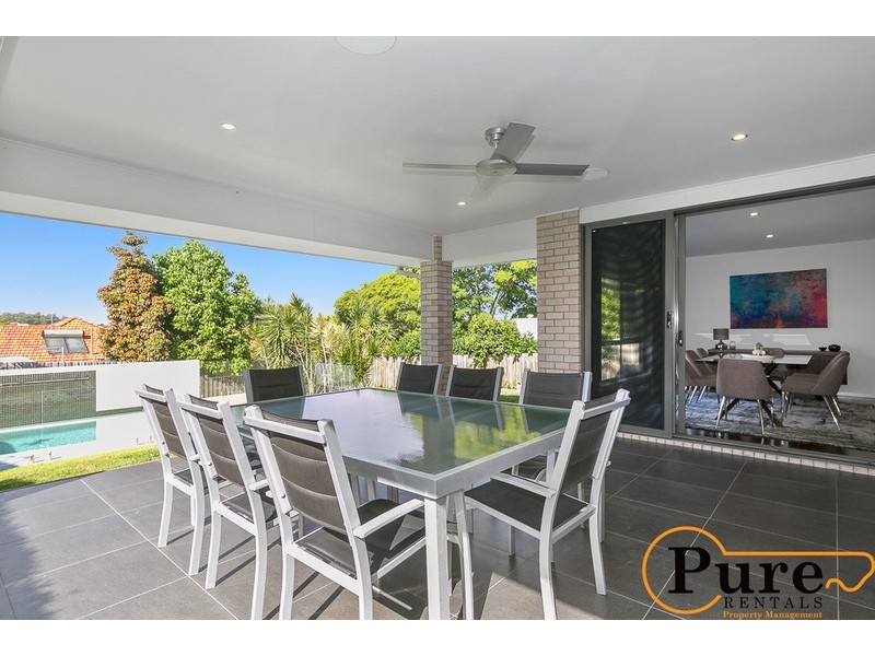 5 Paxton Street, Holland Park QLD 4121